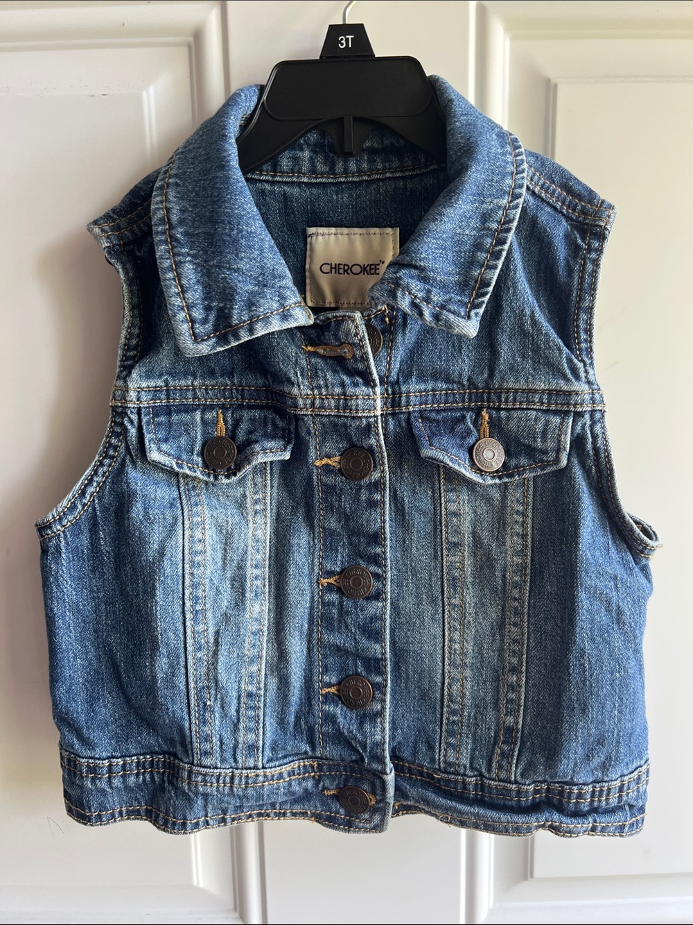 Cherokee Blue Denim Sleeveless Jean Jacket Vest
